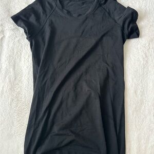 Lululemon Athletica Black Short Sleeve Swiftly Tech